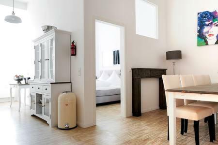 Sc 02 By Rockchair Apartments L Superhost Status L 4 Bedrooms Boxspringbeds 2 Bathrooms Balcony Elevator - Cozy Family & Business Flair Welcomes You! 柏林 外观 照片